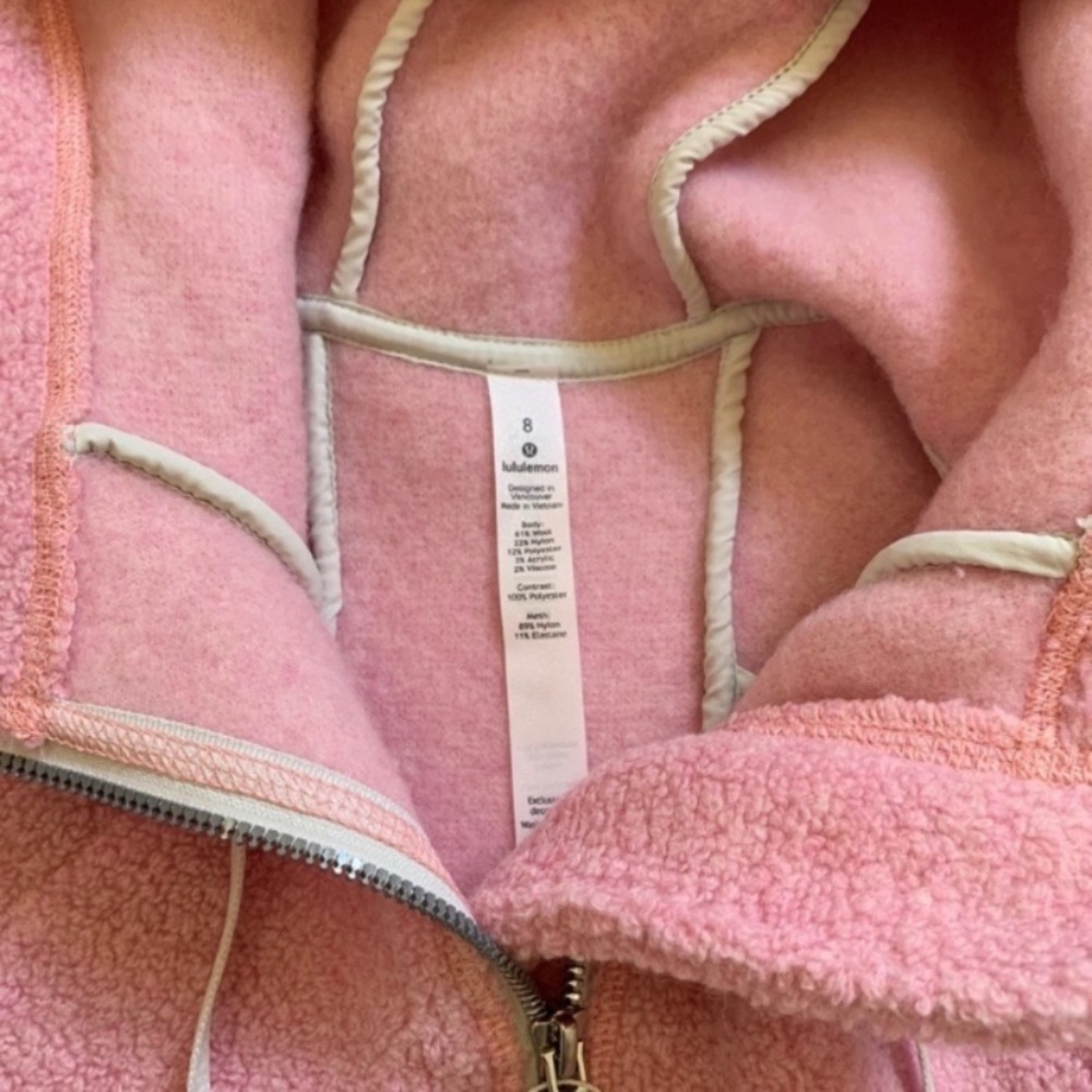 Lululemon So Sherpa Pink Hooded Jacket - Picture 6 of 8
